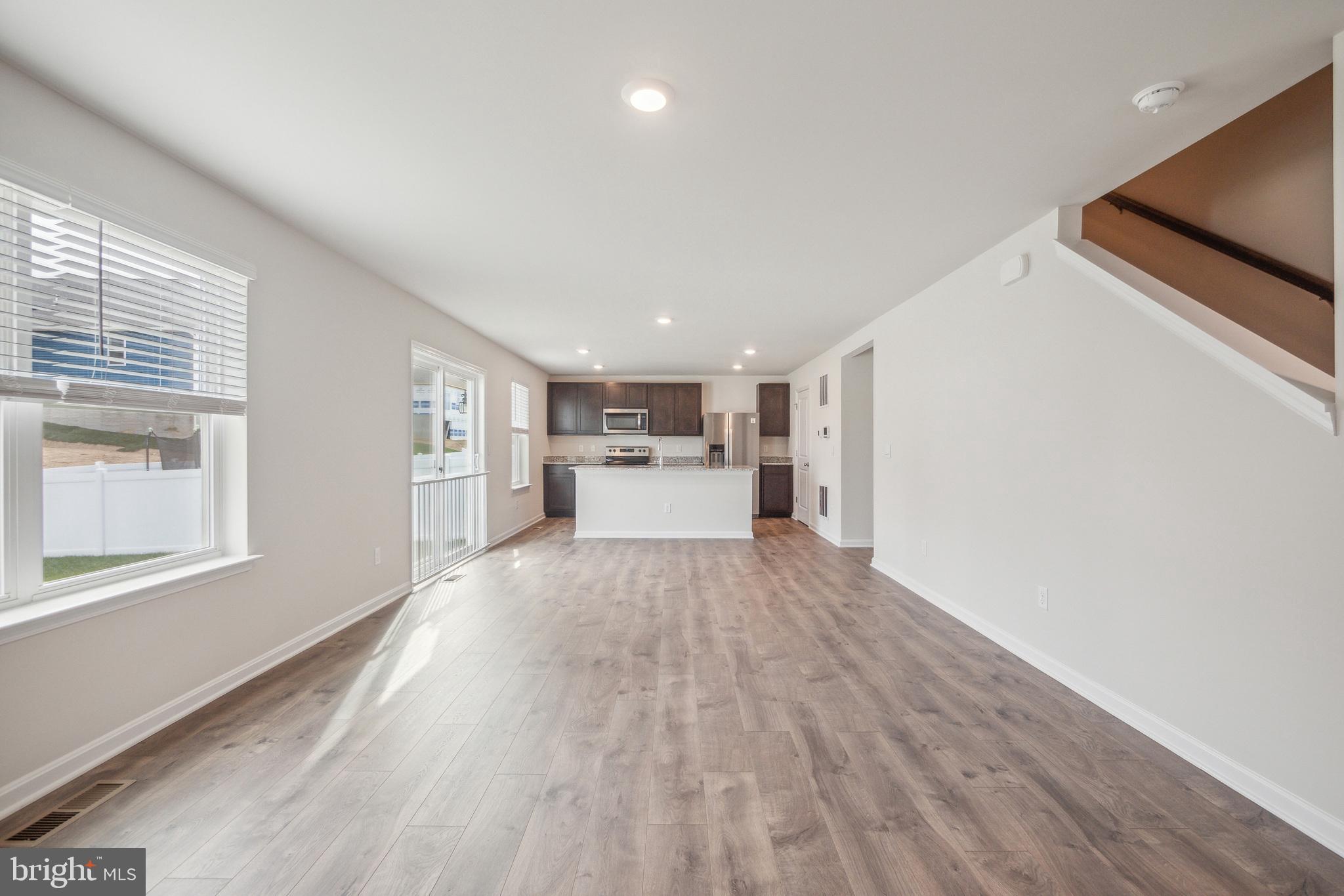 VALLEY VIEW - Residential Lease