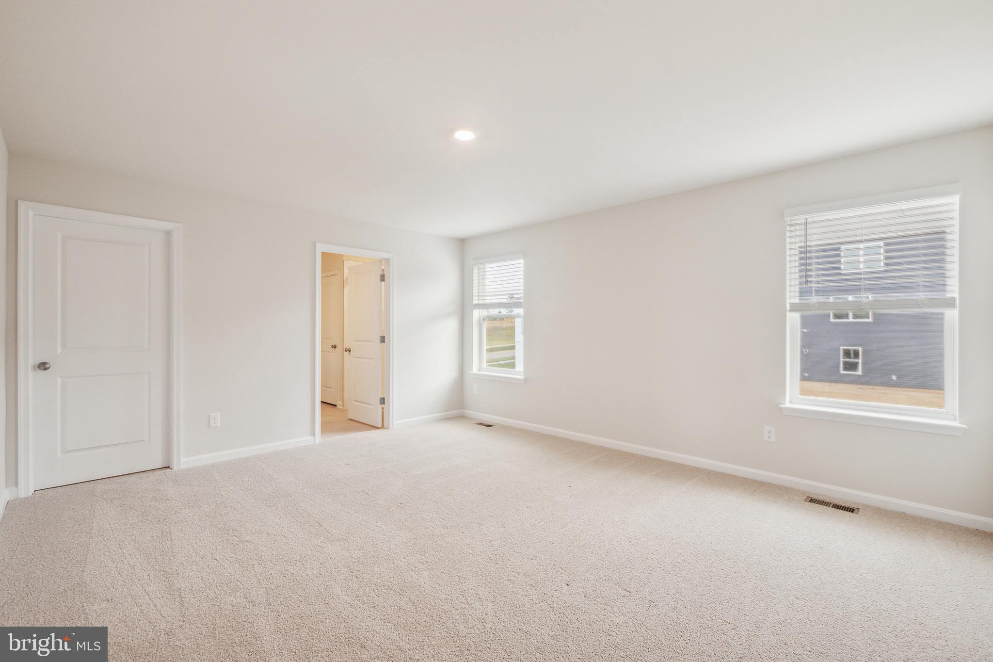 VALLEY VIEW - Residential Lease