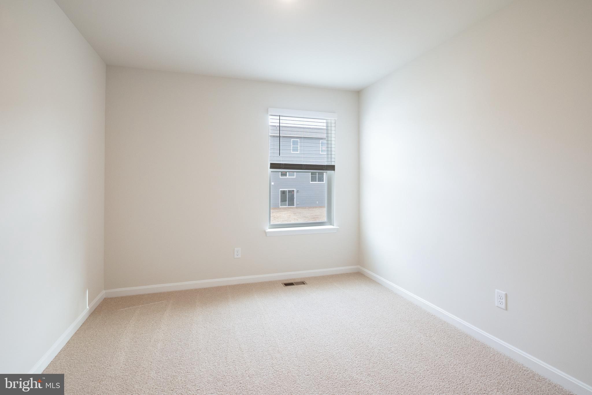 VALLEY VIEW - Residential Lease