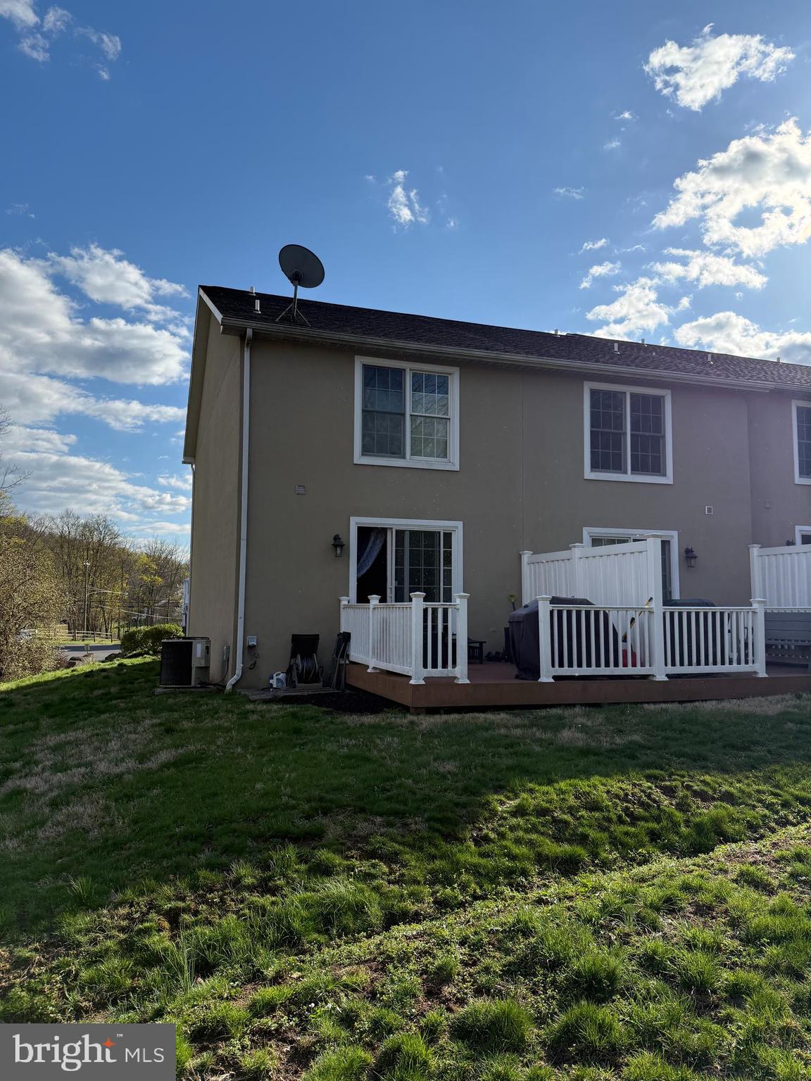 17 STATION AVENUE