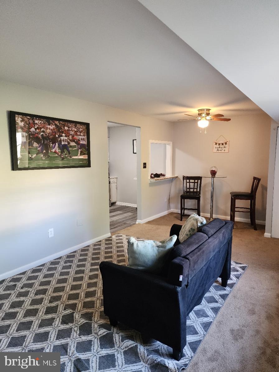 WHISKEY BOTTOM - Residential