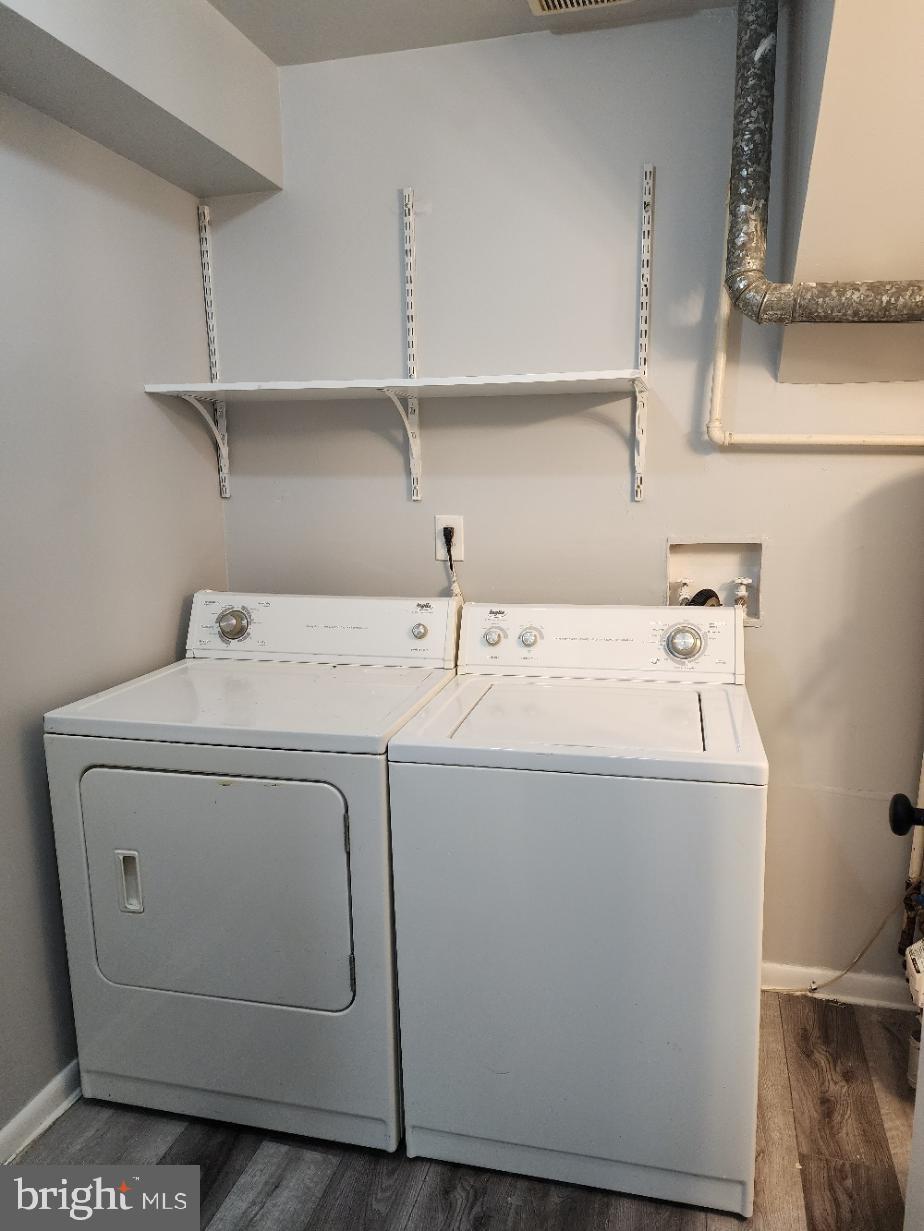 WHISKEY BOTTOM - Residential