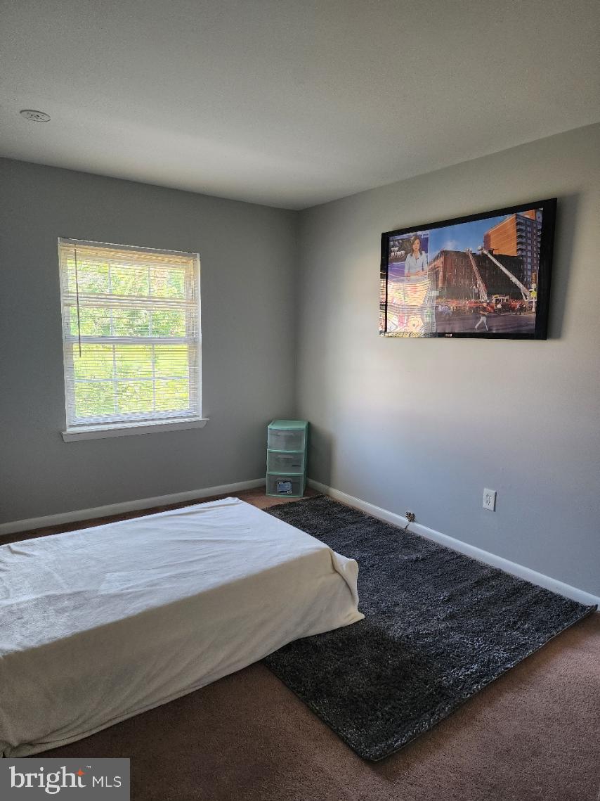 WHISKEY BOTTOM - Residential