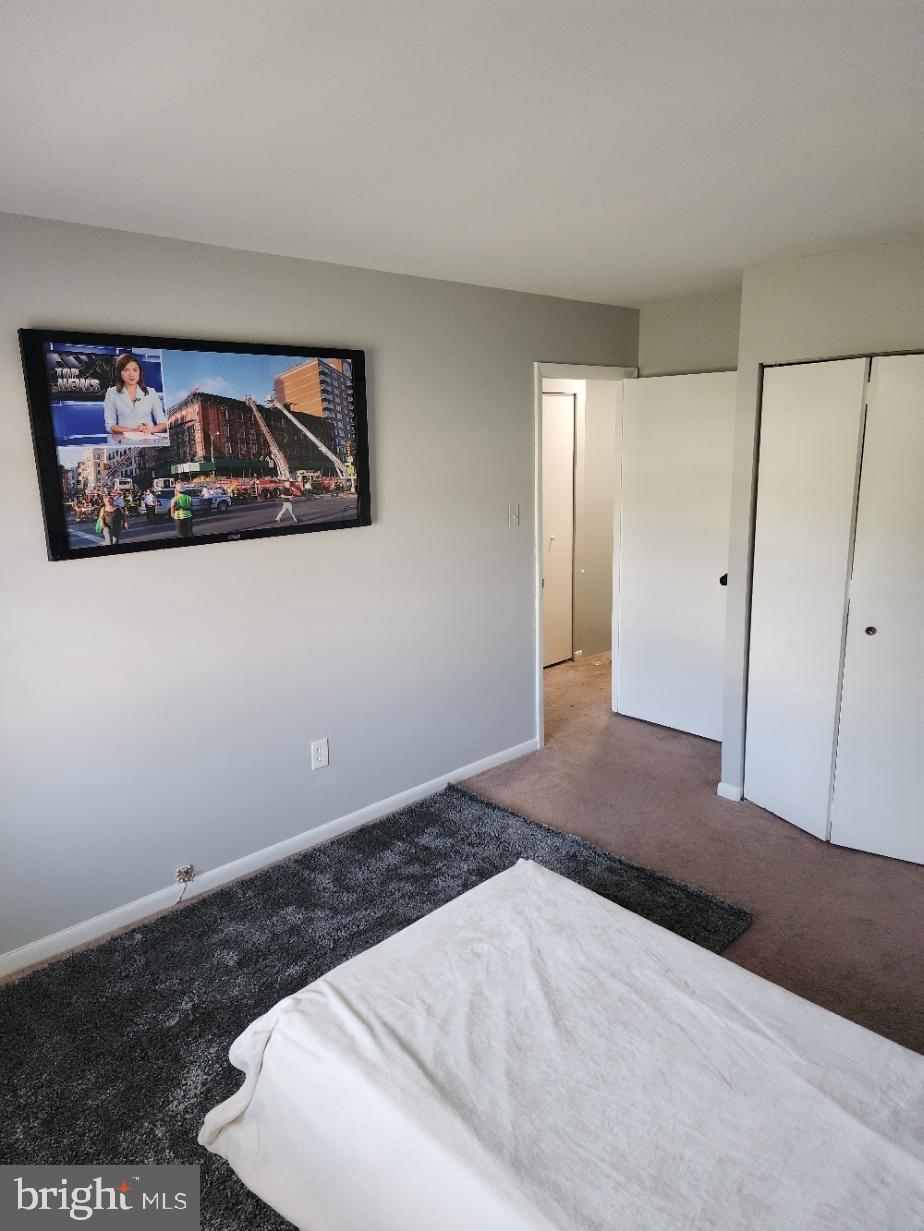 WHISKEY BOTTOM - Residential