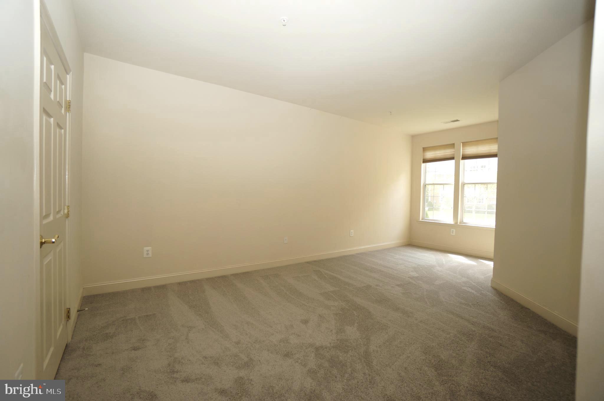 ELLICOTT HILLS - Residential