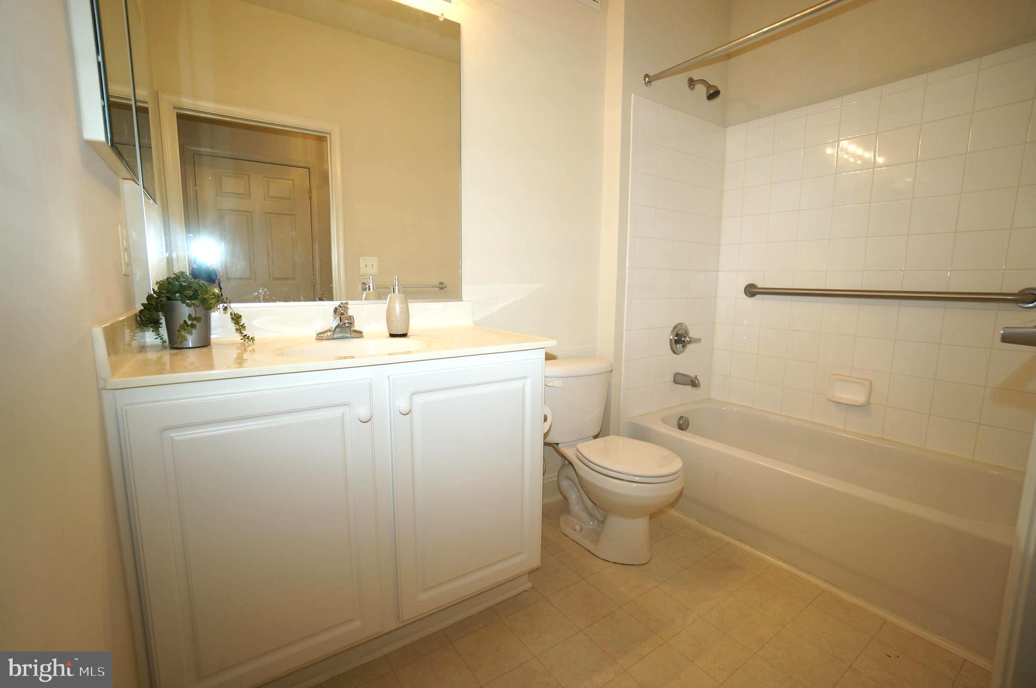 ELLICOTT HILLS - Residential