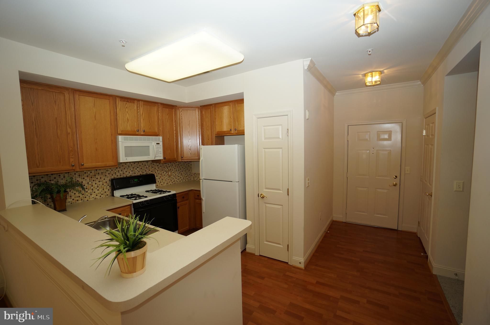 ELLICOTT HILLS - Residential