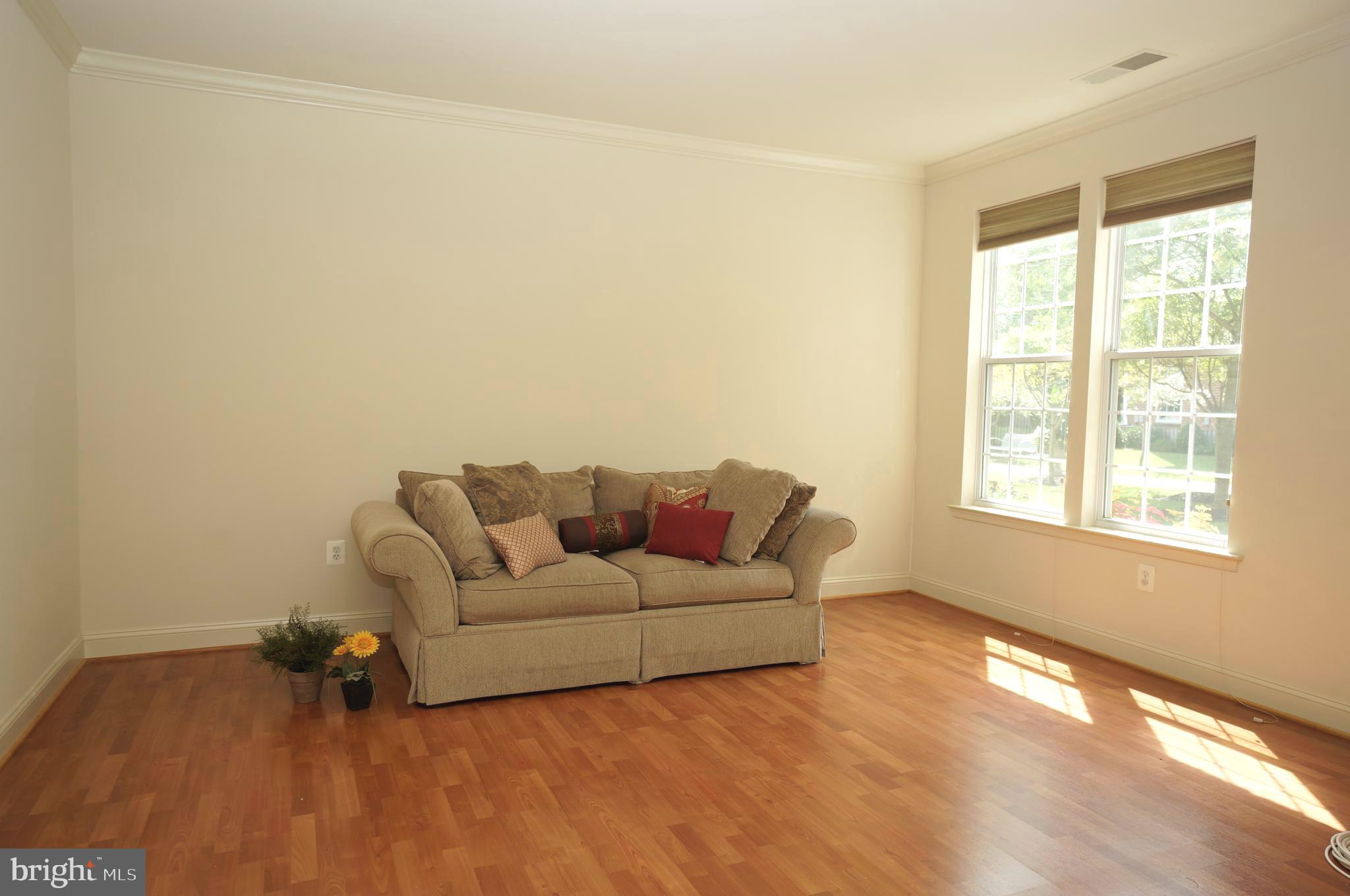 ELLICOTT HILLS - Residential