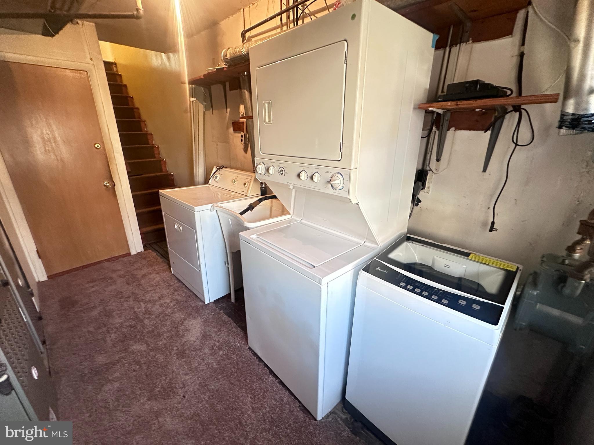 RHAWNHURST - Residential Lease