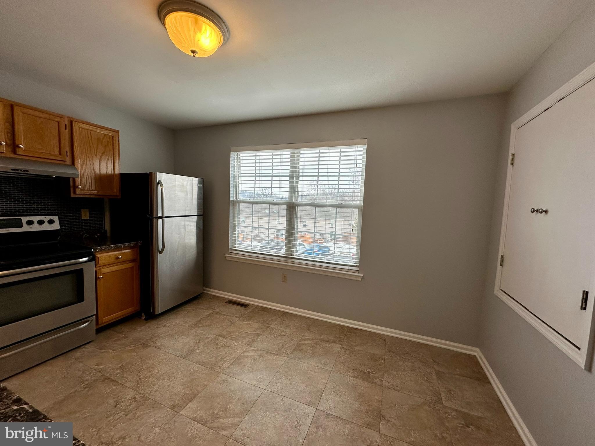 11 CRANBERRY RIDGE 1