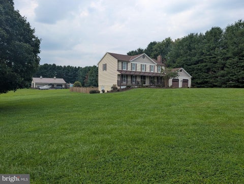 Homes For Sale - 13295 Triadelphia Mill Road<br/> CLARKSVILLE, MD 21029