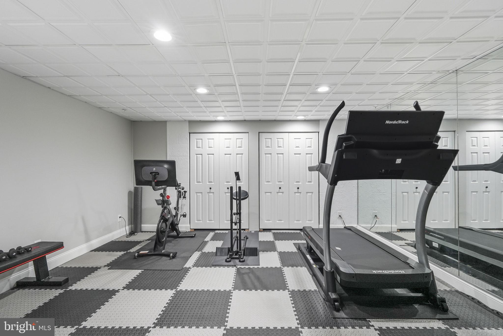 SPRINGTON CHASE - Residential