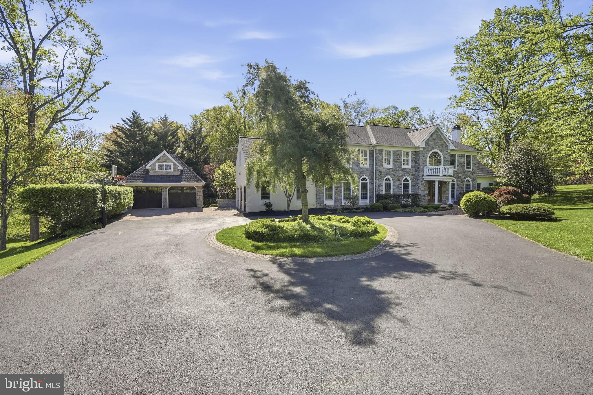 SPRINGTON CHASE - Residential