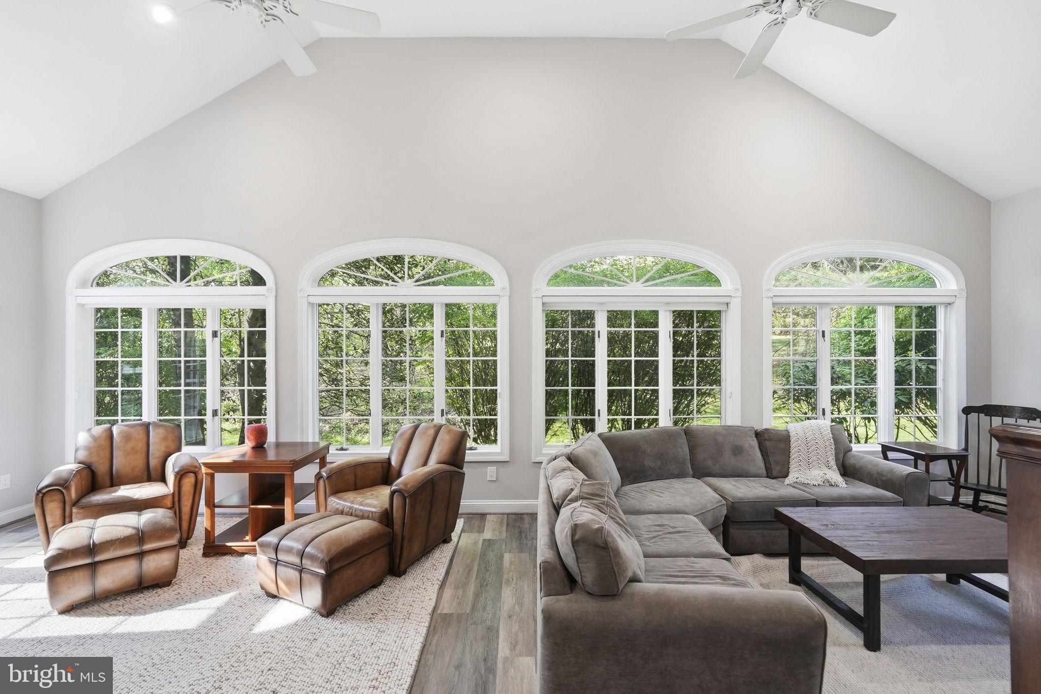 SPRINGTON CHASE - Residential