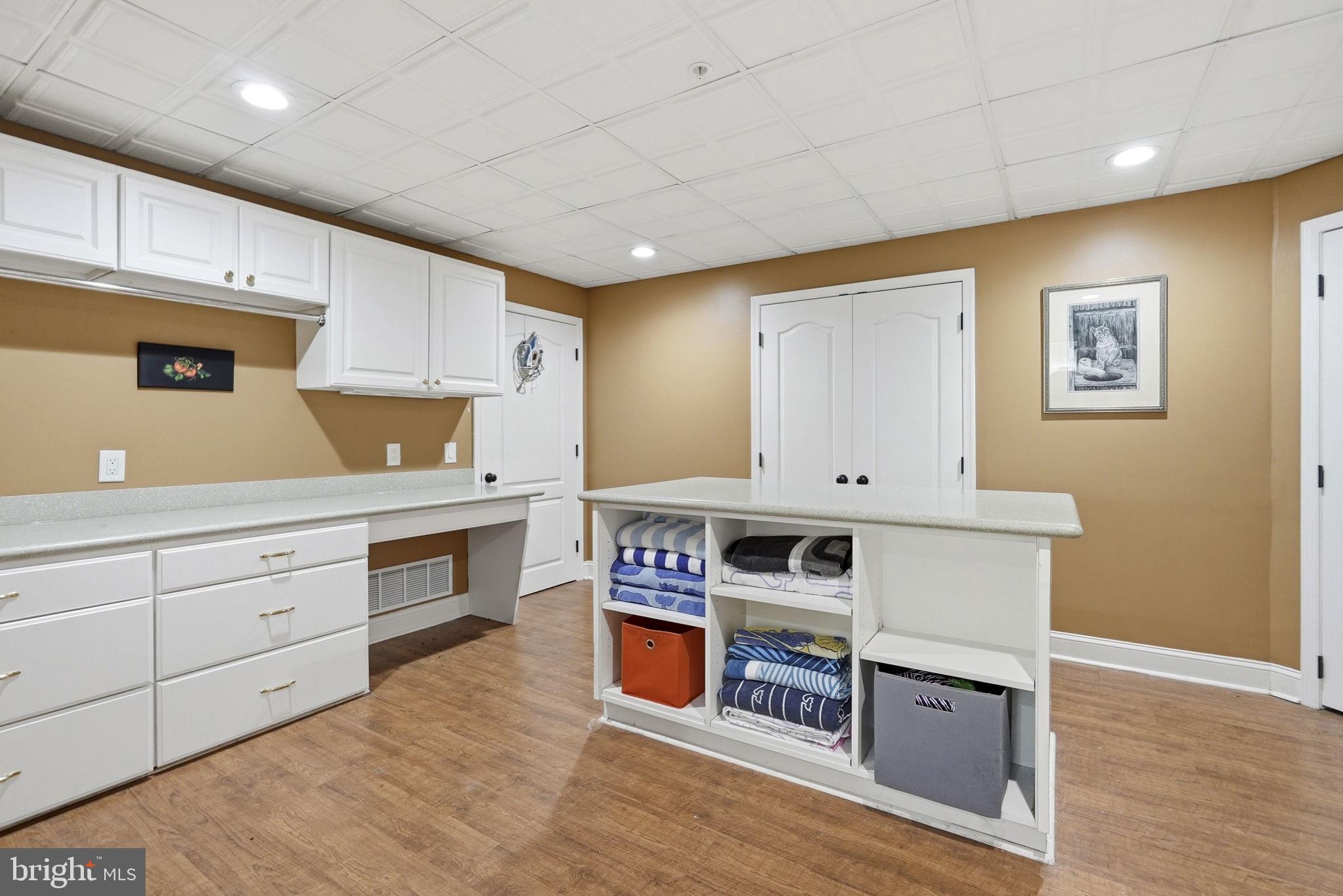 SPRINGTON CHASE - Residential