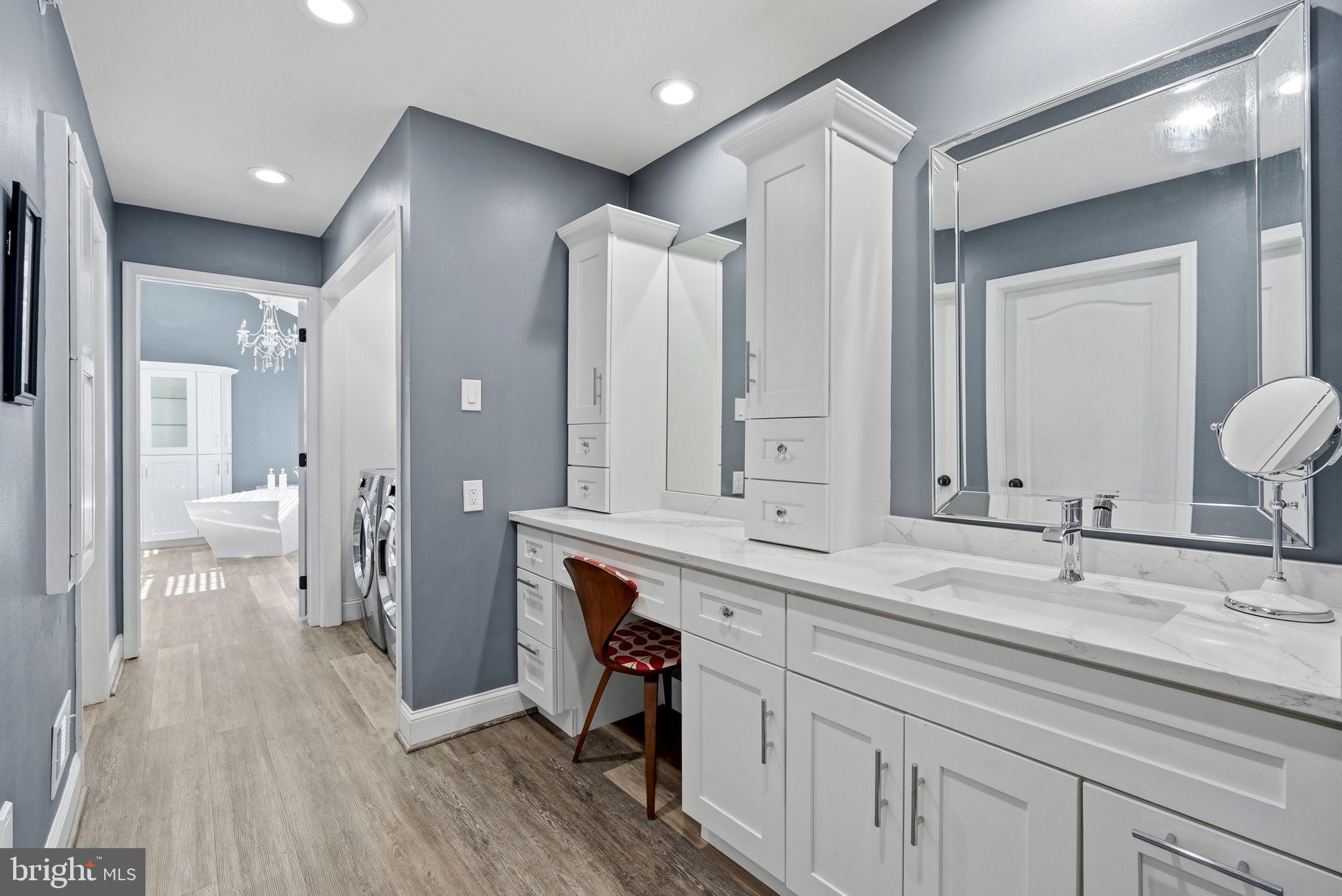 SPRINGTON CHASE - Residential