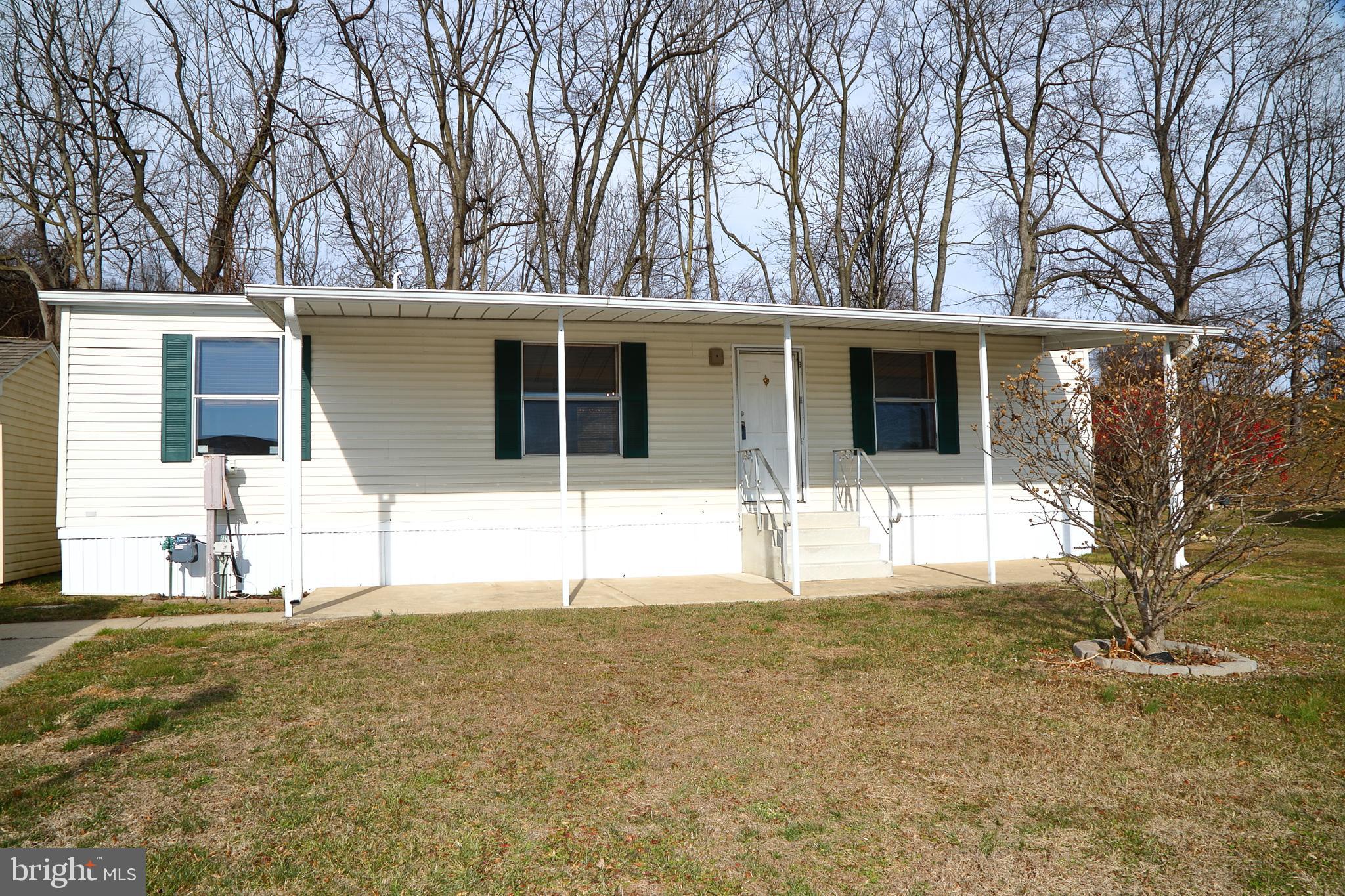 SUNSET ESTATES MHP - Residential