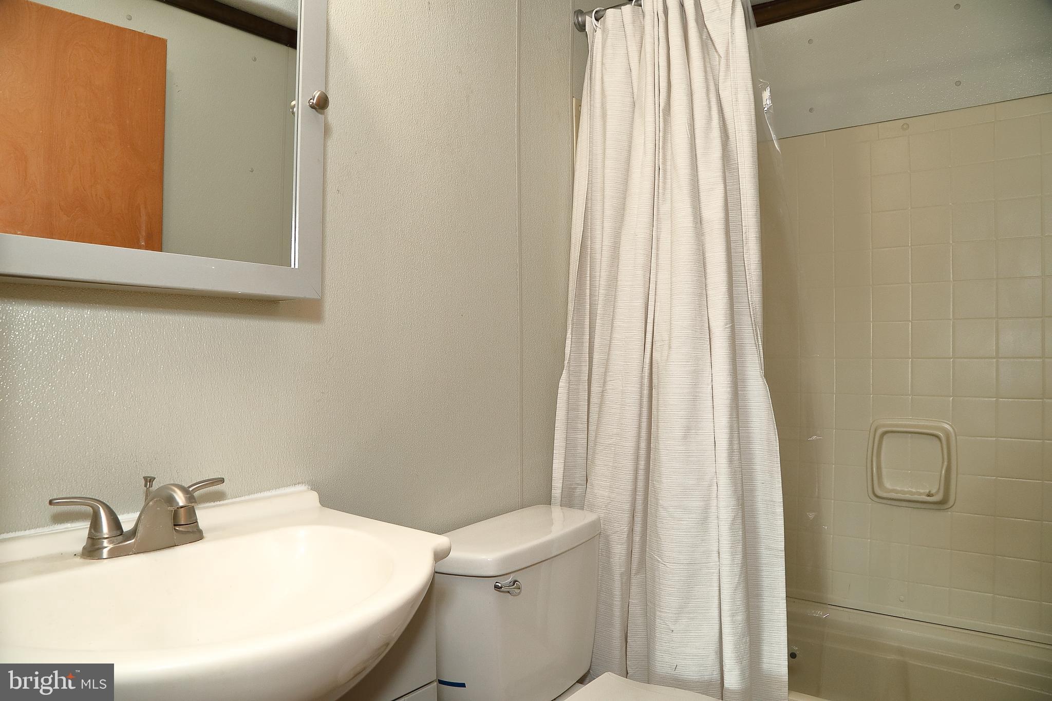 SUNSET ESTATES MHP - Residential