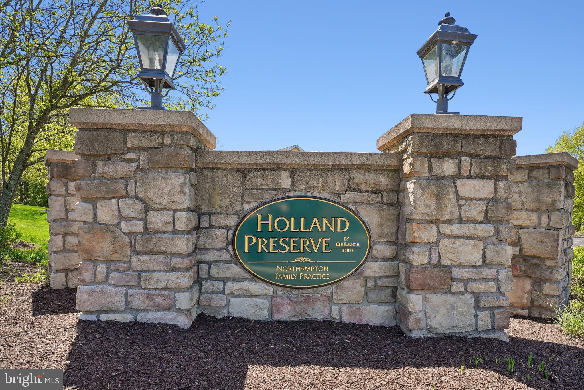 HOLLAND PRESERVE - Residential