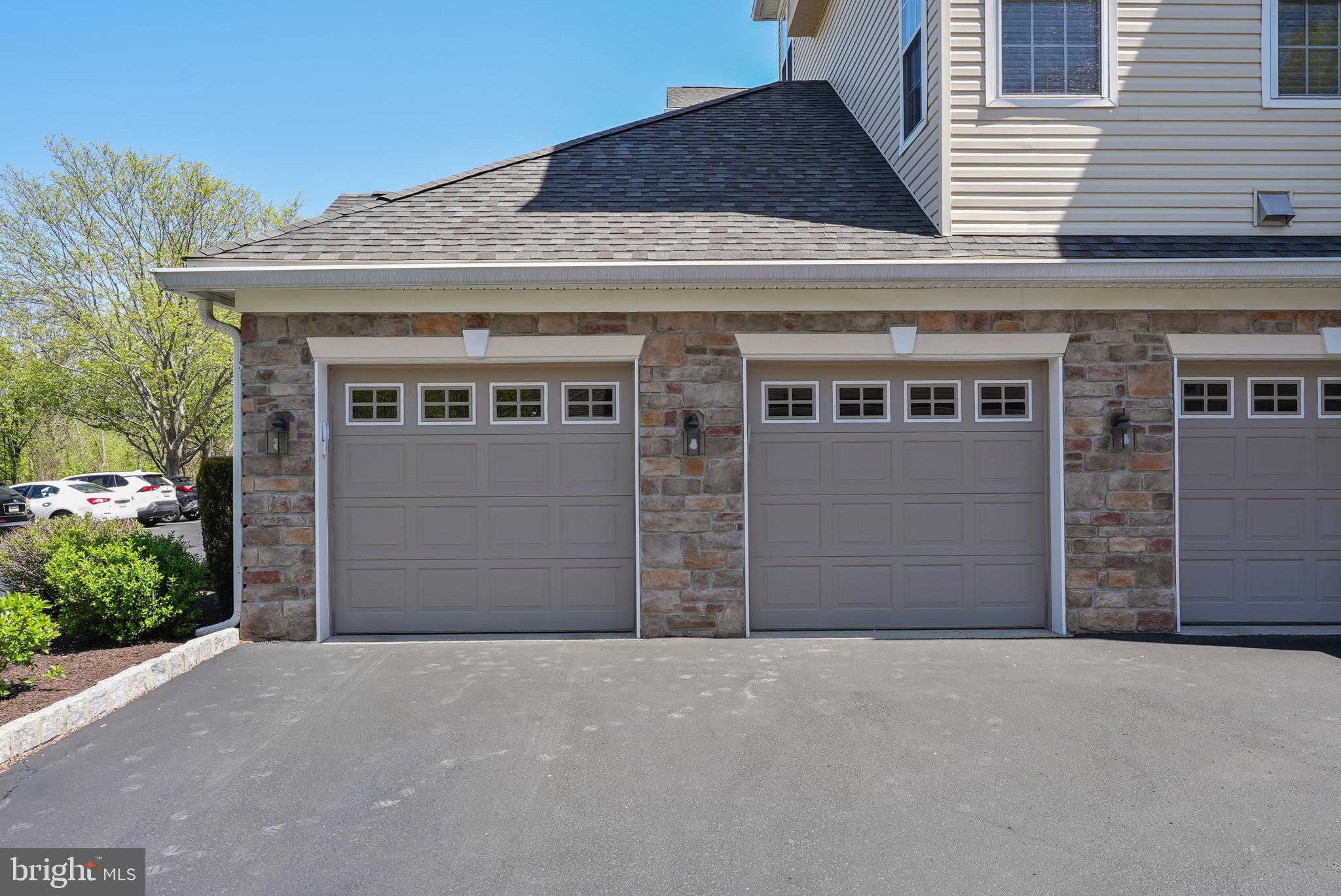 HOLLAND PRESERVE - Residential