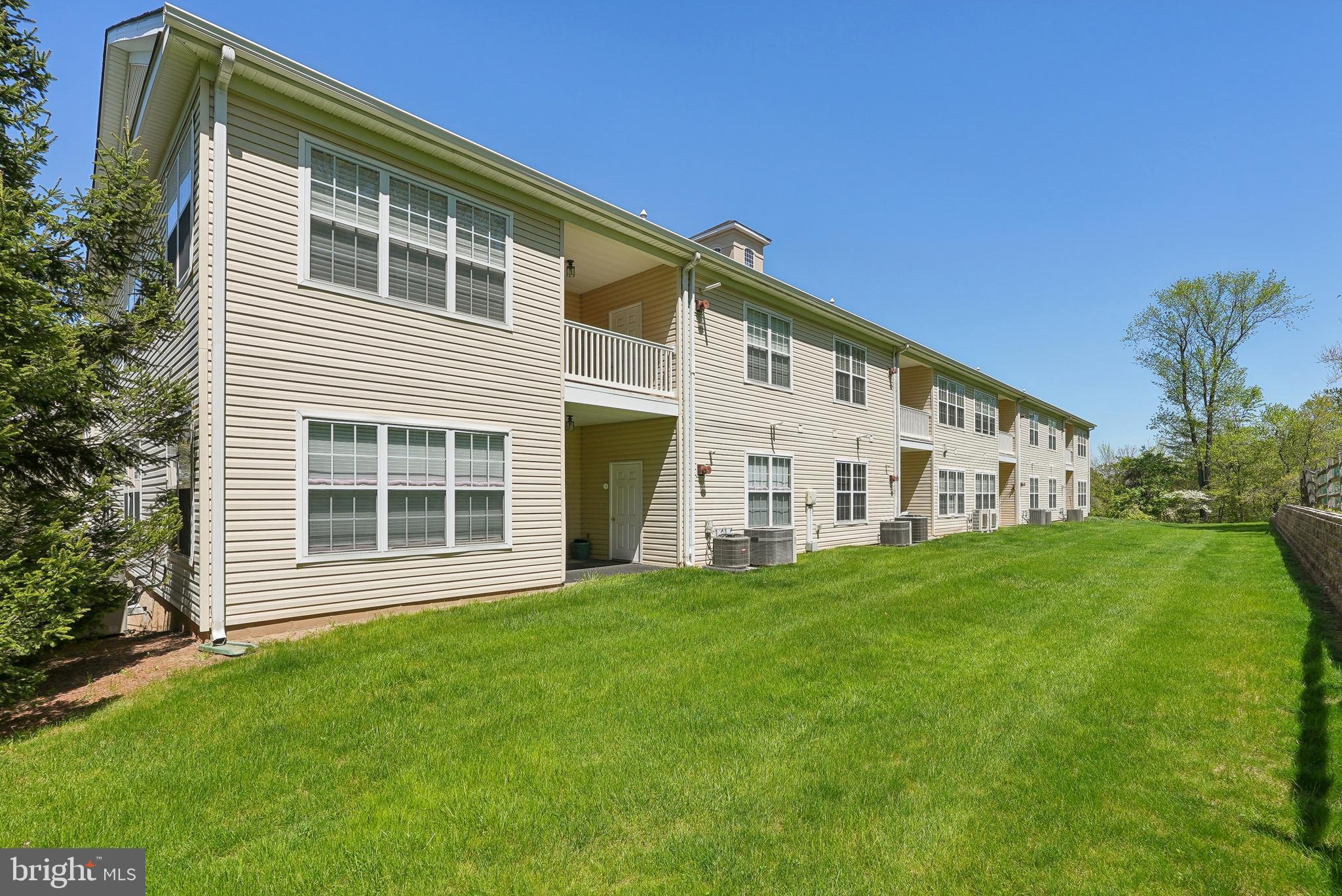 HOLLAND PRESERVE - Residential