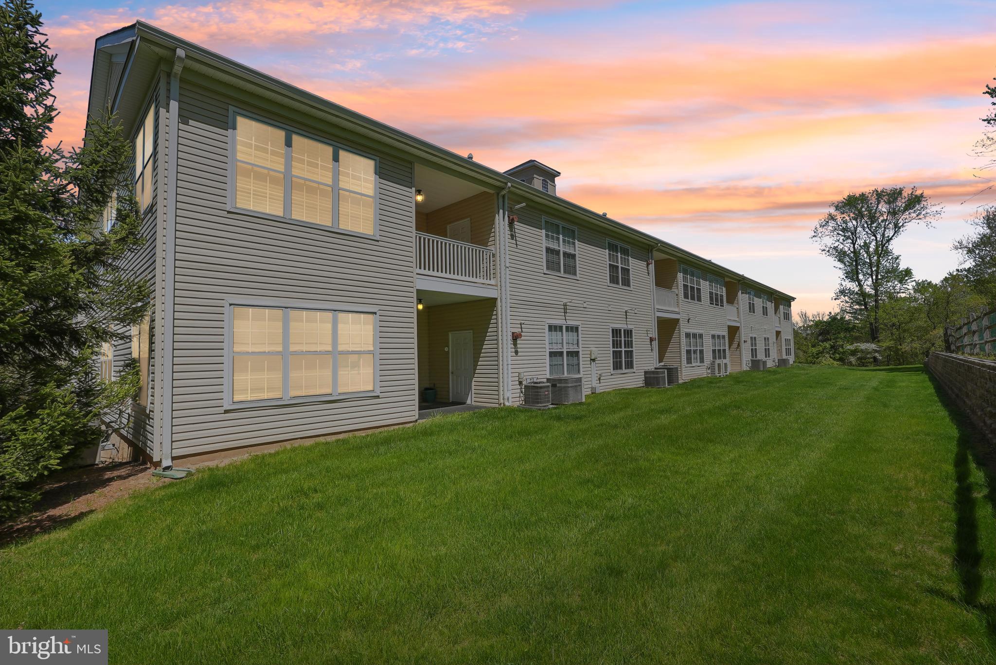 HOLLAND PRESERVE - Residential