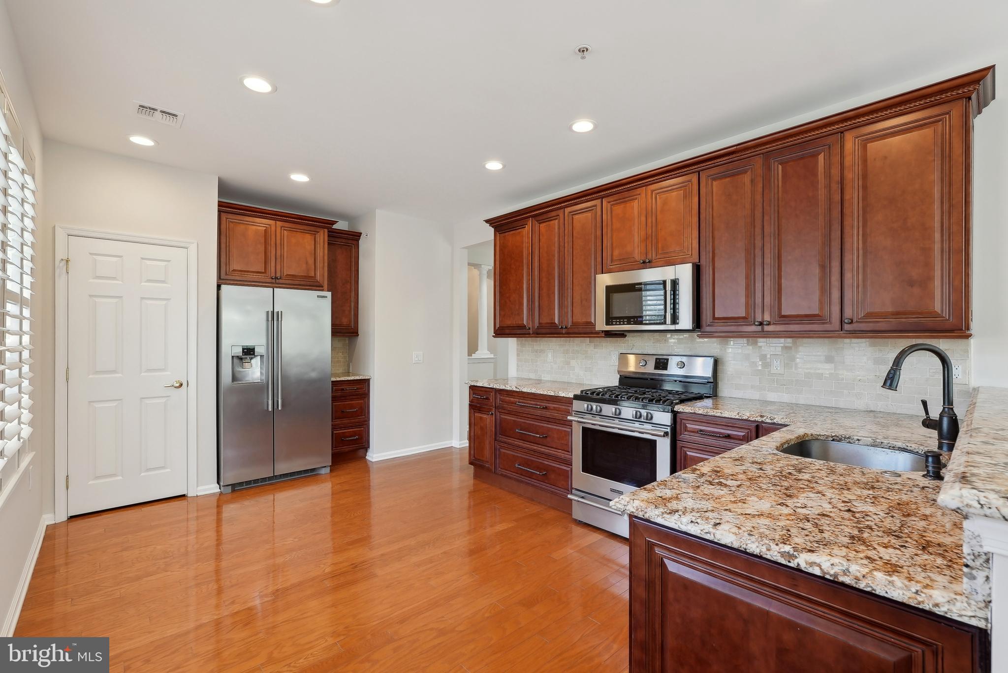 HOLLAND PRESERVE - Residential