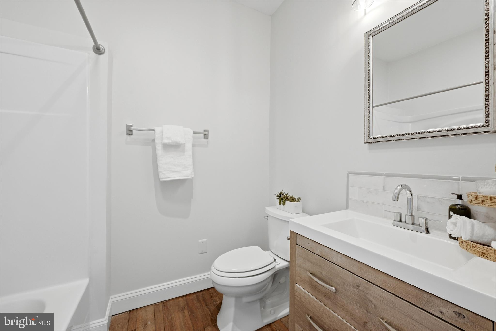 LAKE HOLIDAY ESTATES - Residential