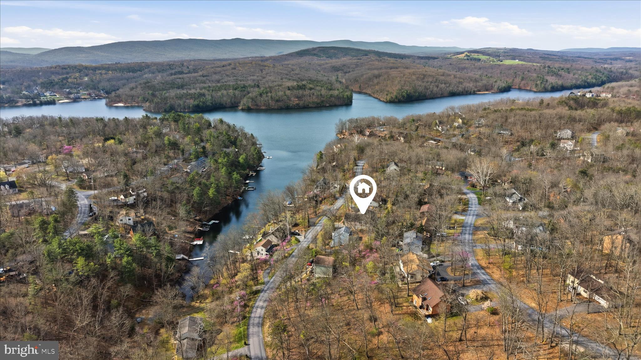 LAKE HOLIDAY ESTATES - Residential