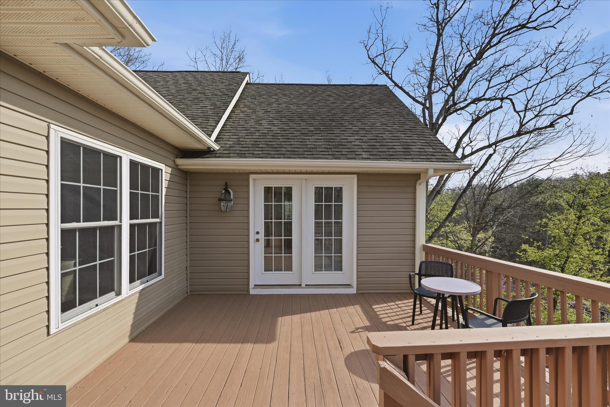 LAKE HOLIDAY ESTATES - Residential