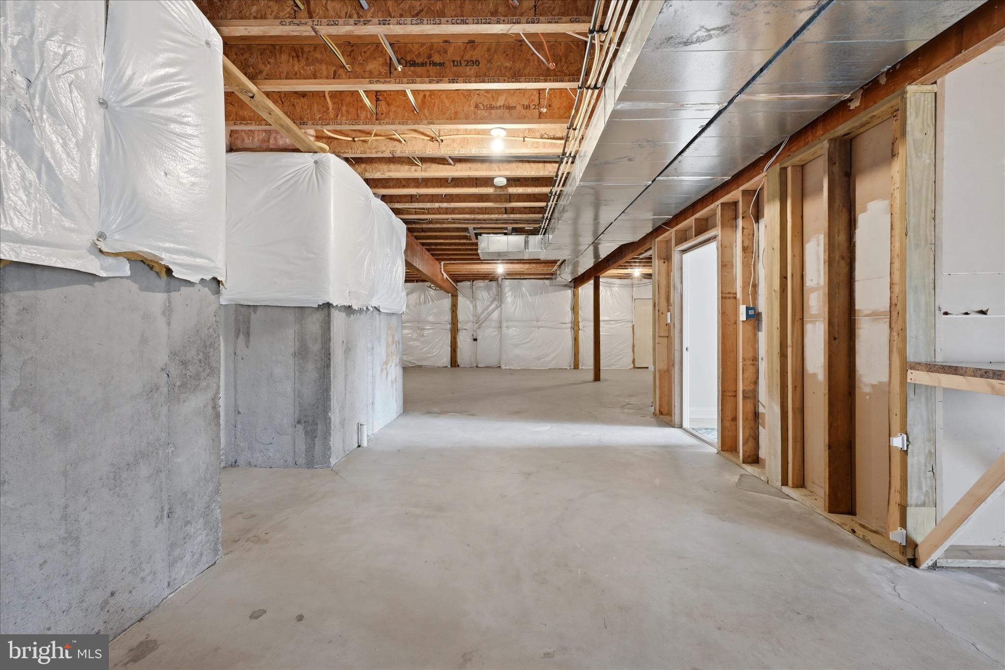 LAKE HOLIDAY ESTATES - Residential