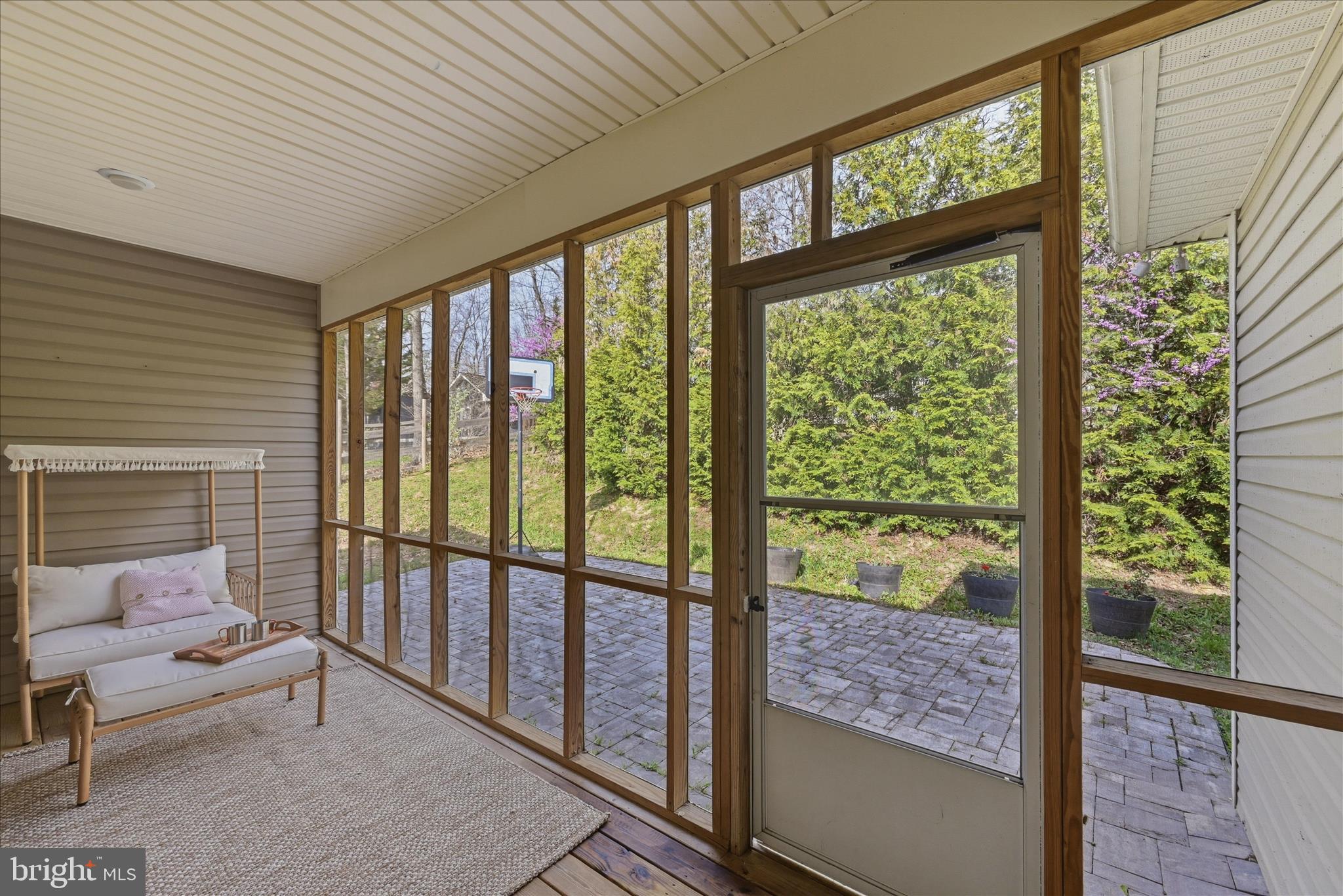 LAKE HOLIDAY ESTATES - Residential