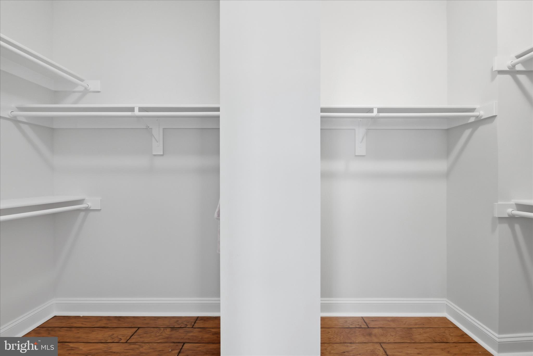 LAKE HOLIDAY ESTATES - Residential