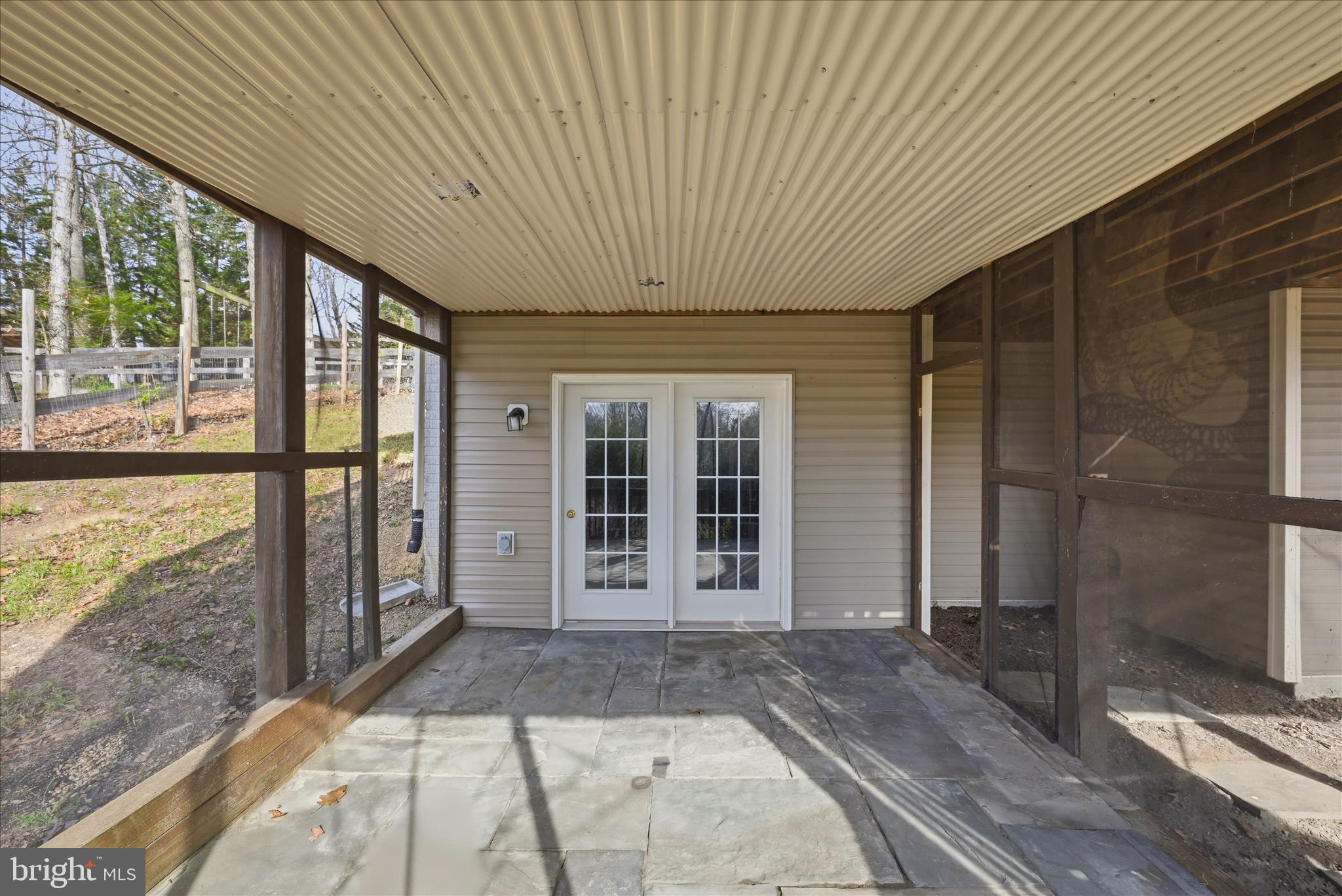 LAKE HOLIDAY ESTATES - Residential