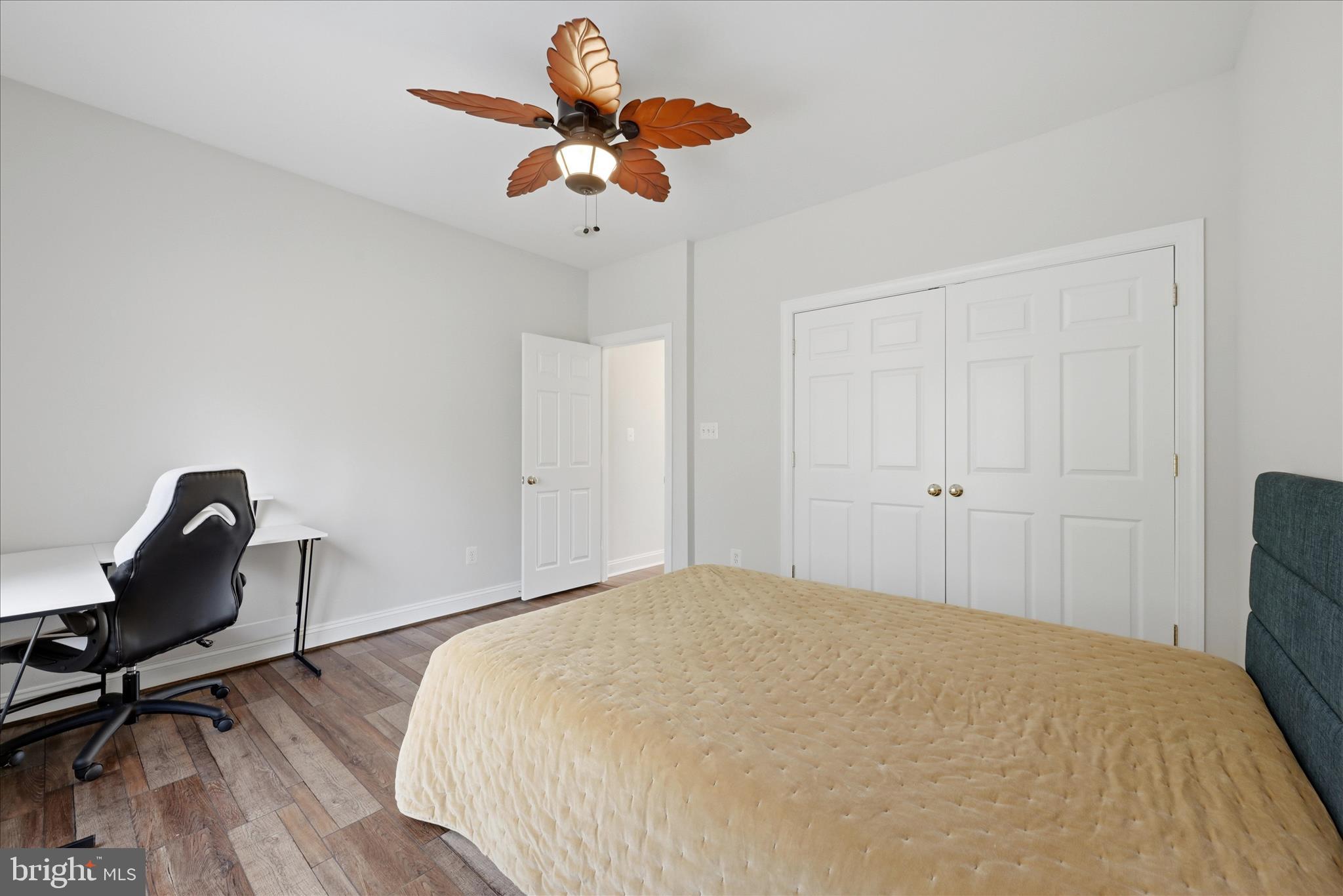 LAKE HOLIDAY ESTATES - Residential