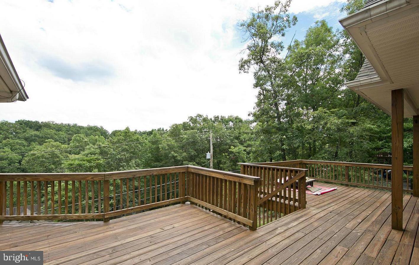 LAKE HOLIDAY ESTATES - Residential