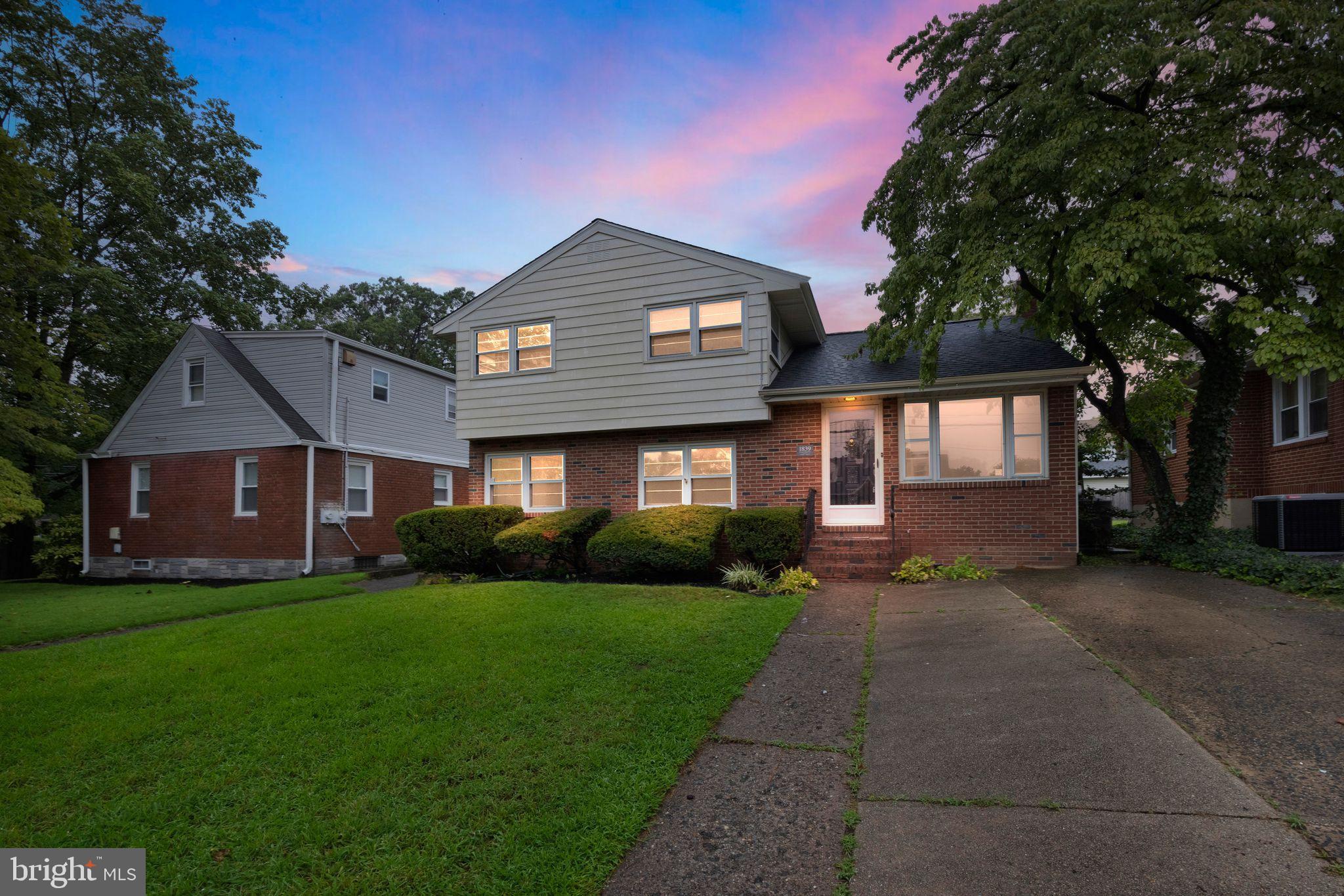 1839 PROSPECT RIDGE BOULEVARD