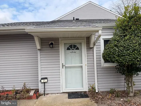 31 S South Seas Court, Barnegat, NJ MLS: NJOC2038416