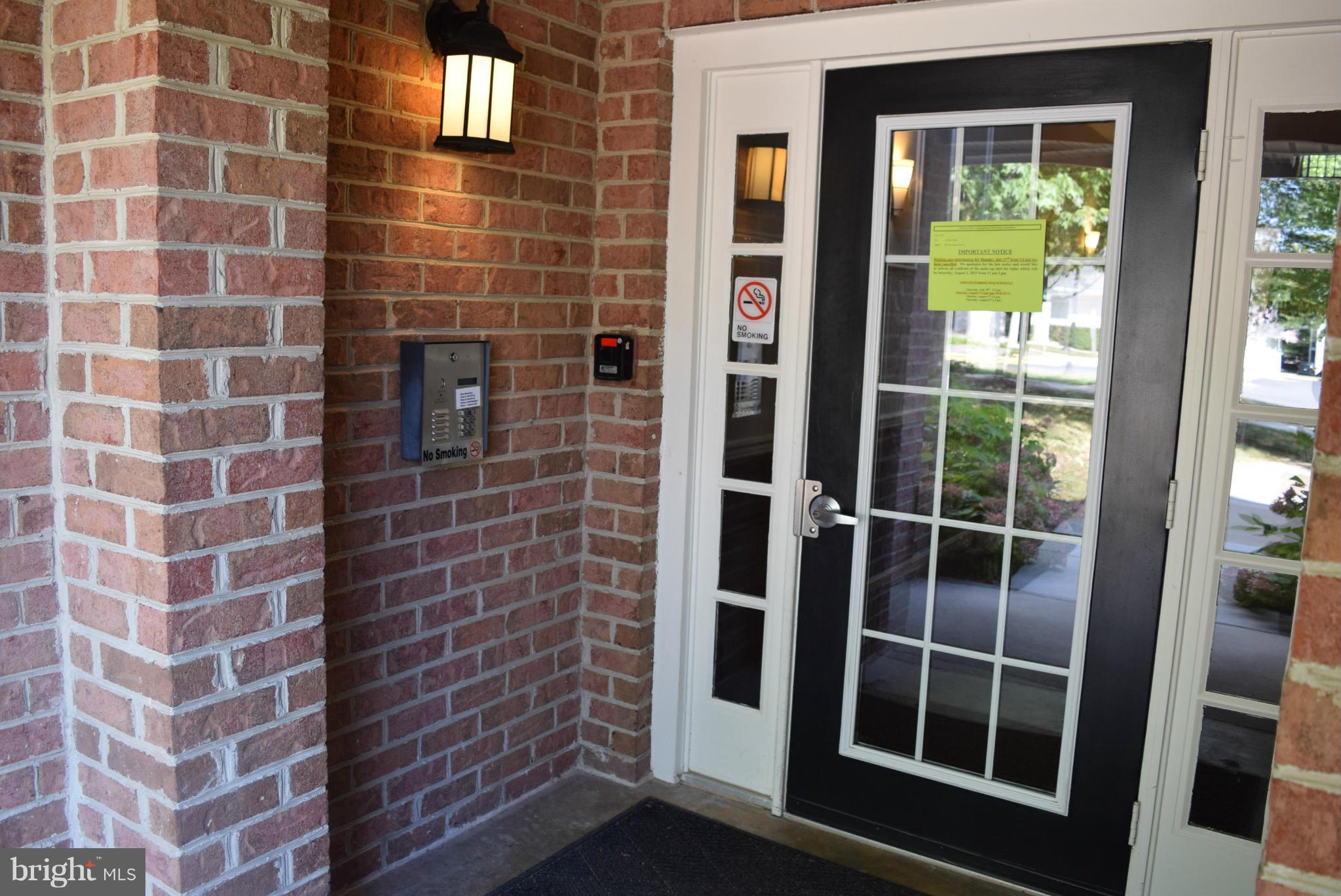 RANDOM HILLS - Residential Lease