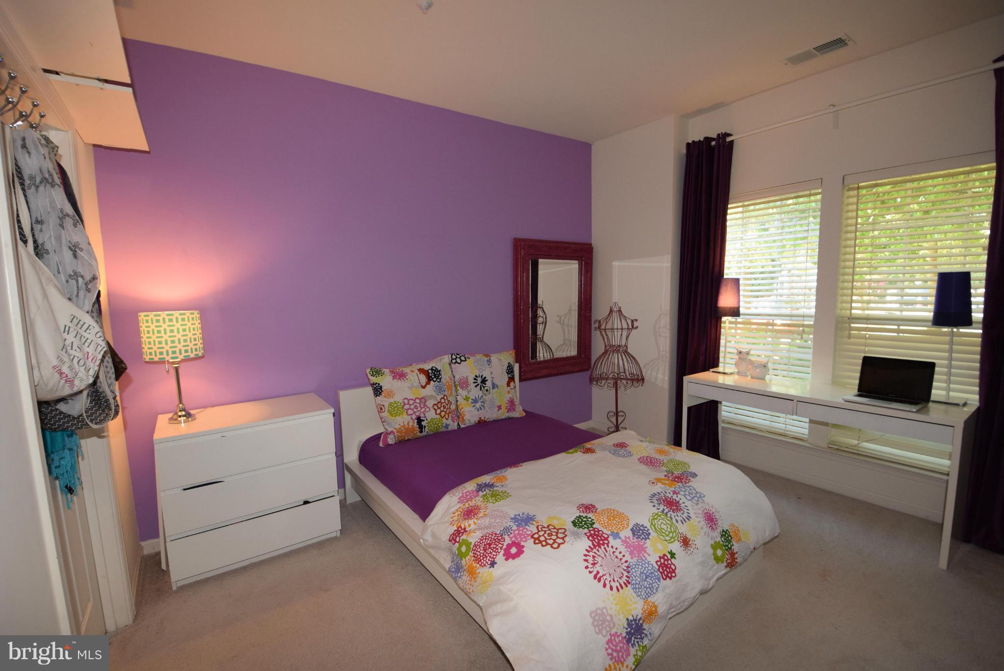 RANDOM HILLS - Residential Lease