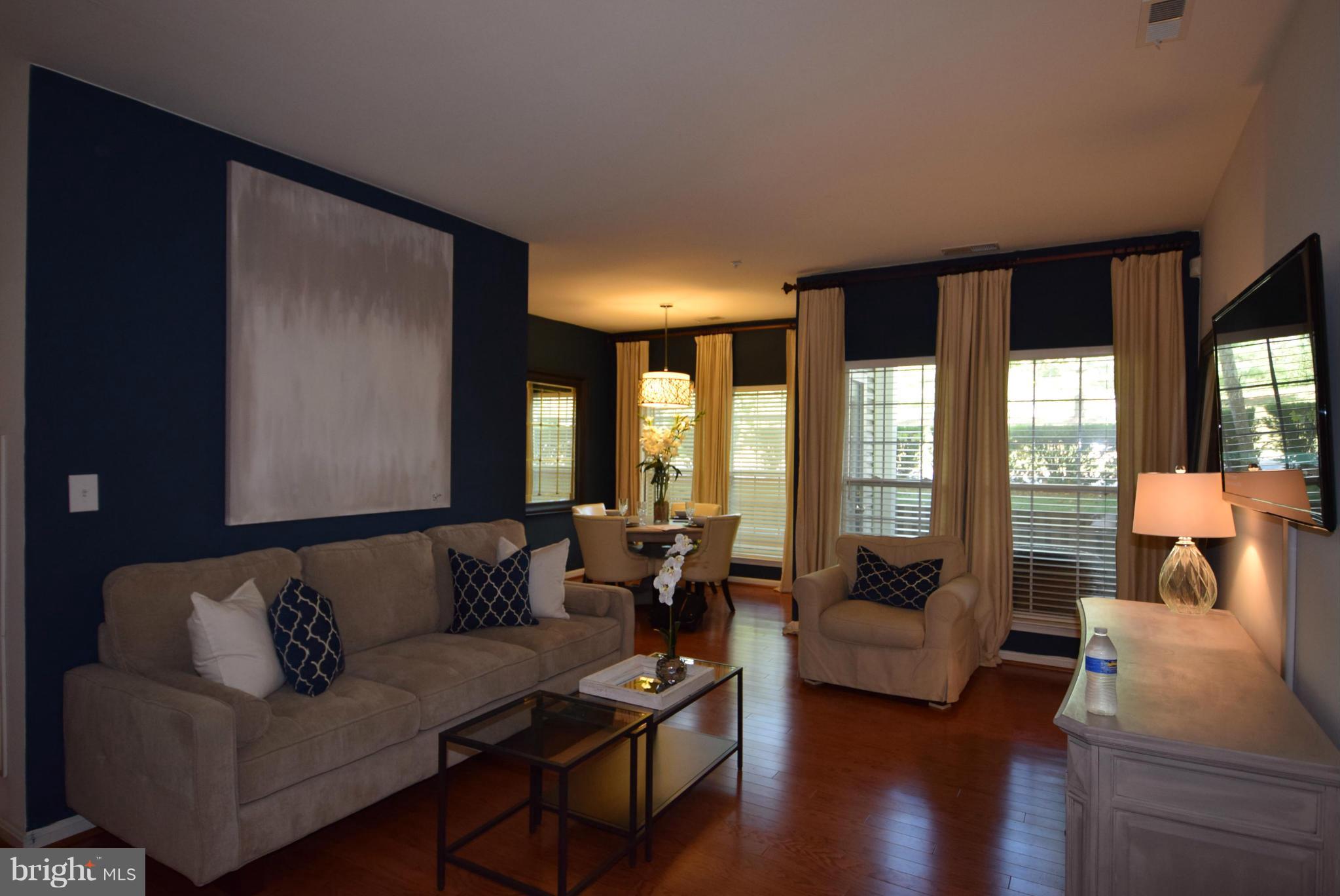 RANDOM HILLS - Residential Lease