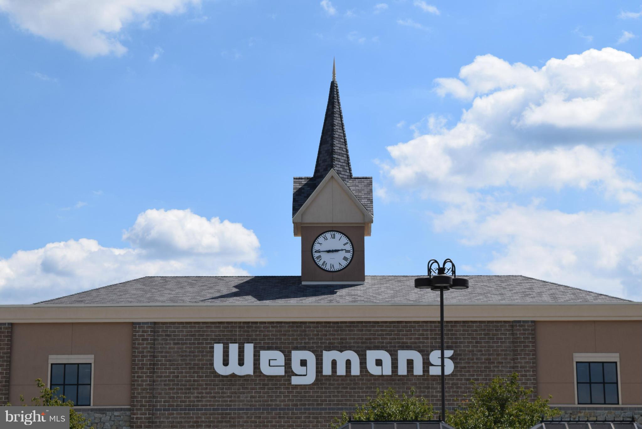 RANDOM HILLS - Residential Lease