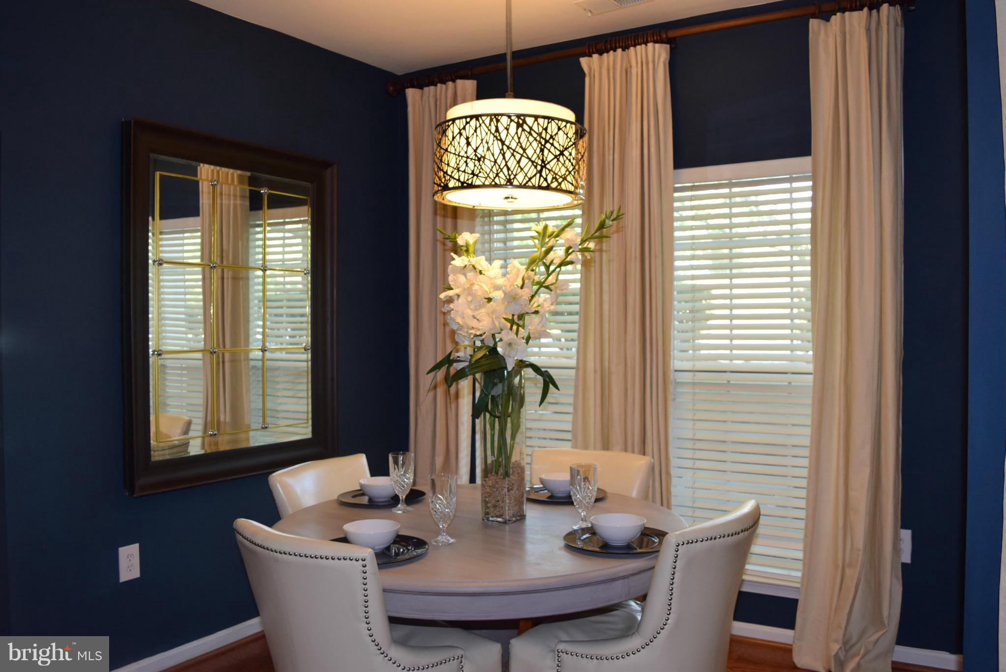 RANDOM HILLS - Residential Lease