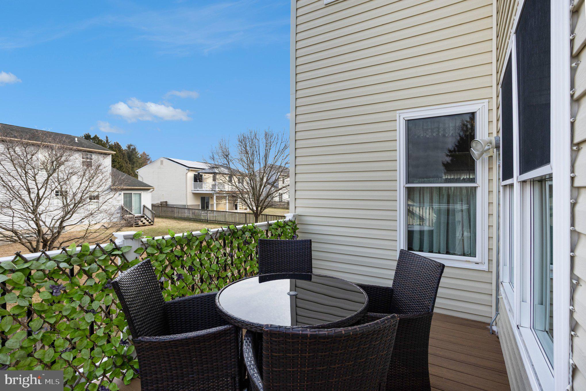 OAKHURST - Residential