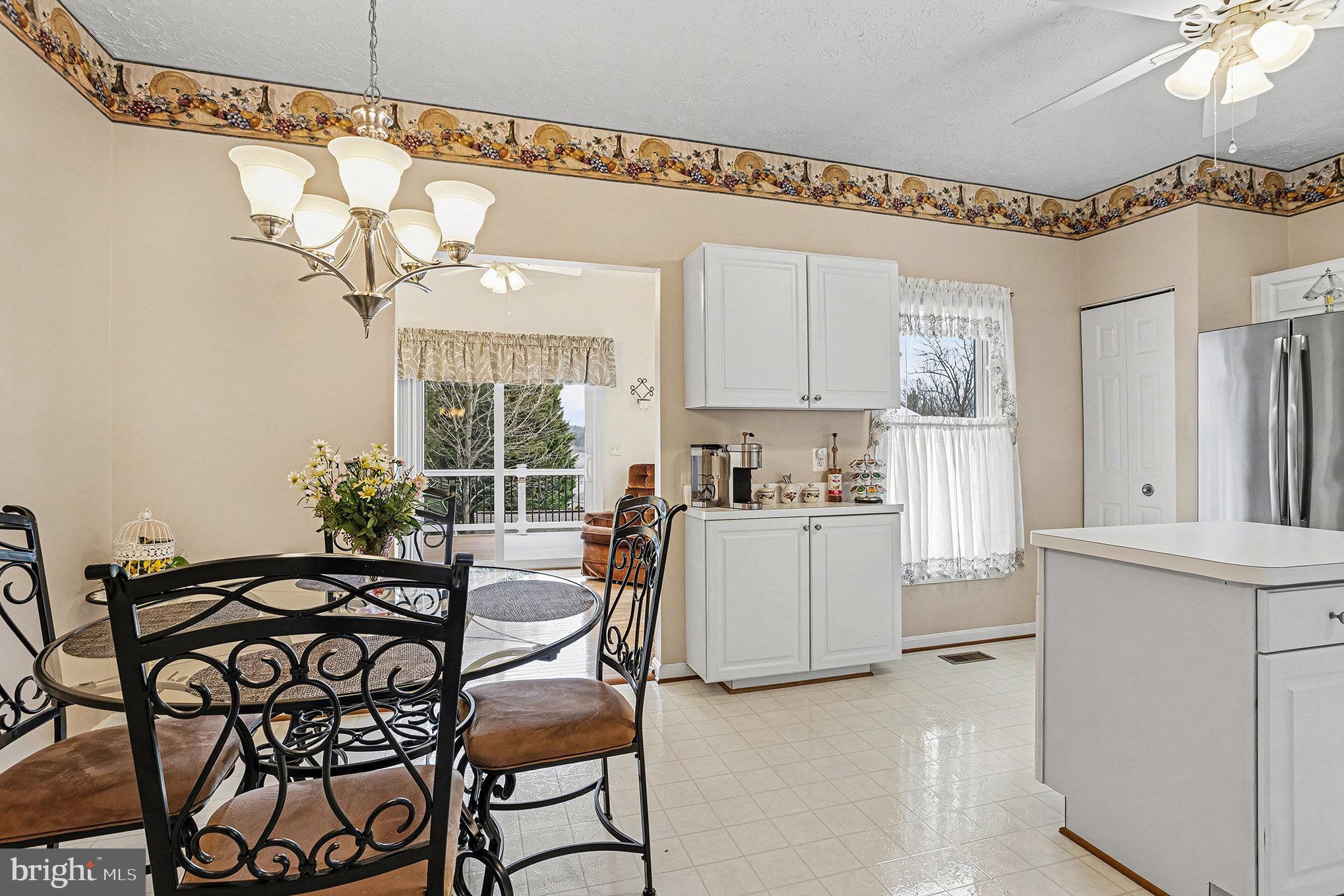 OAKHURST - Residential