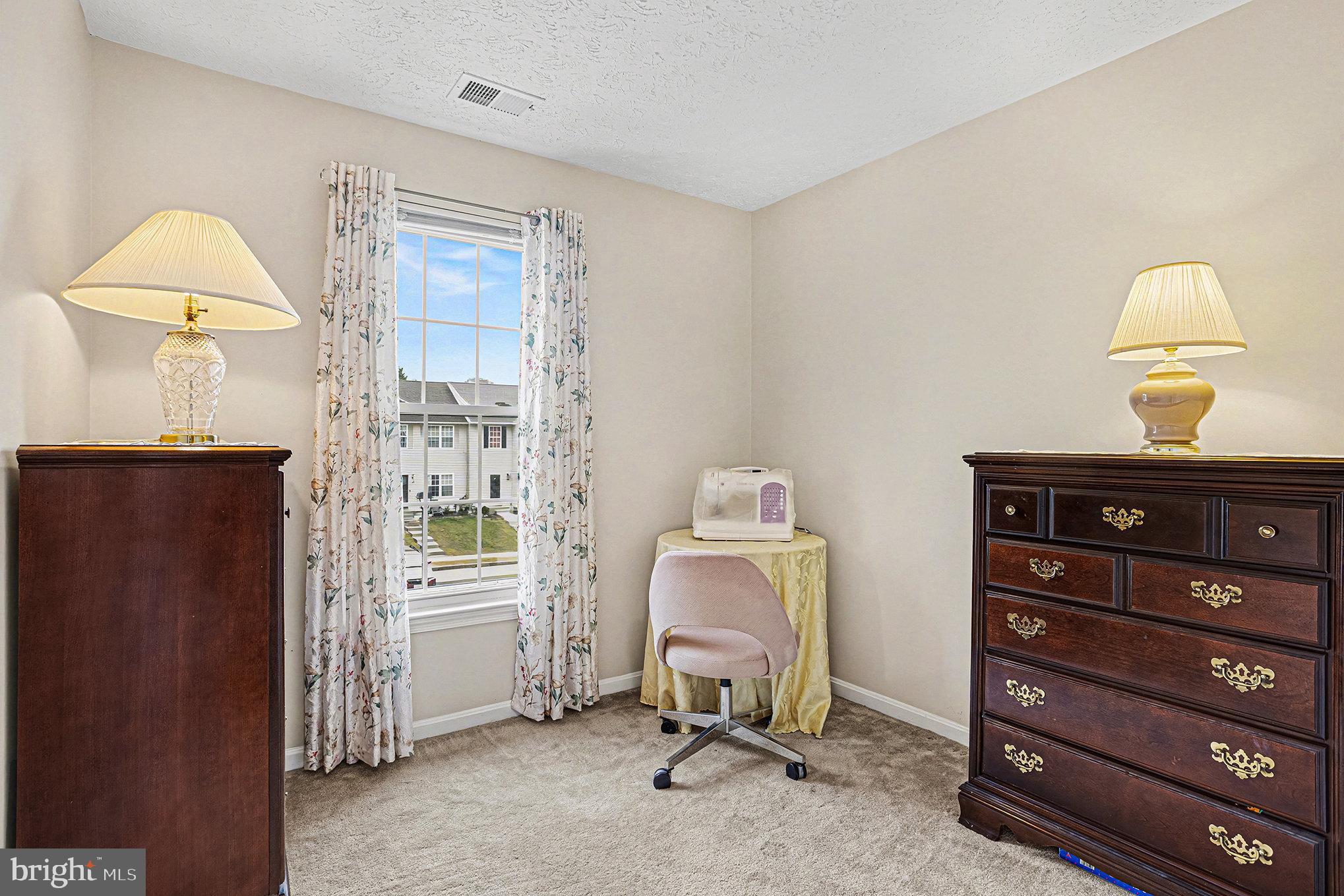 OAKHURST - Residential