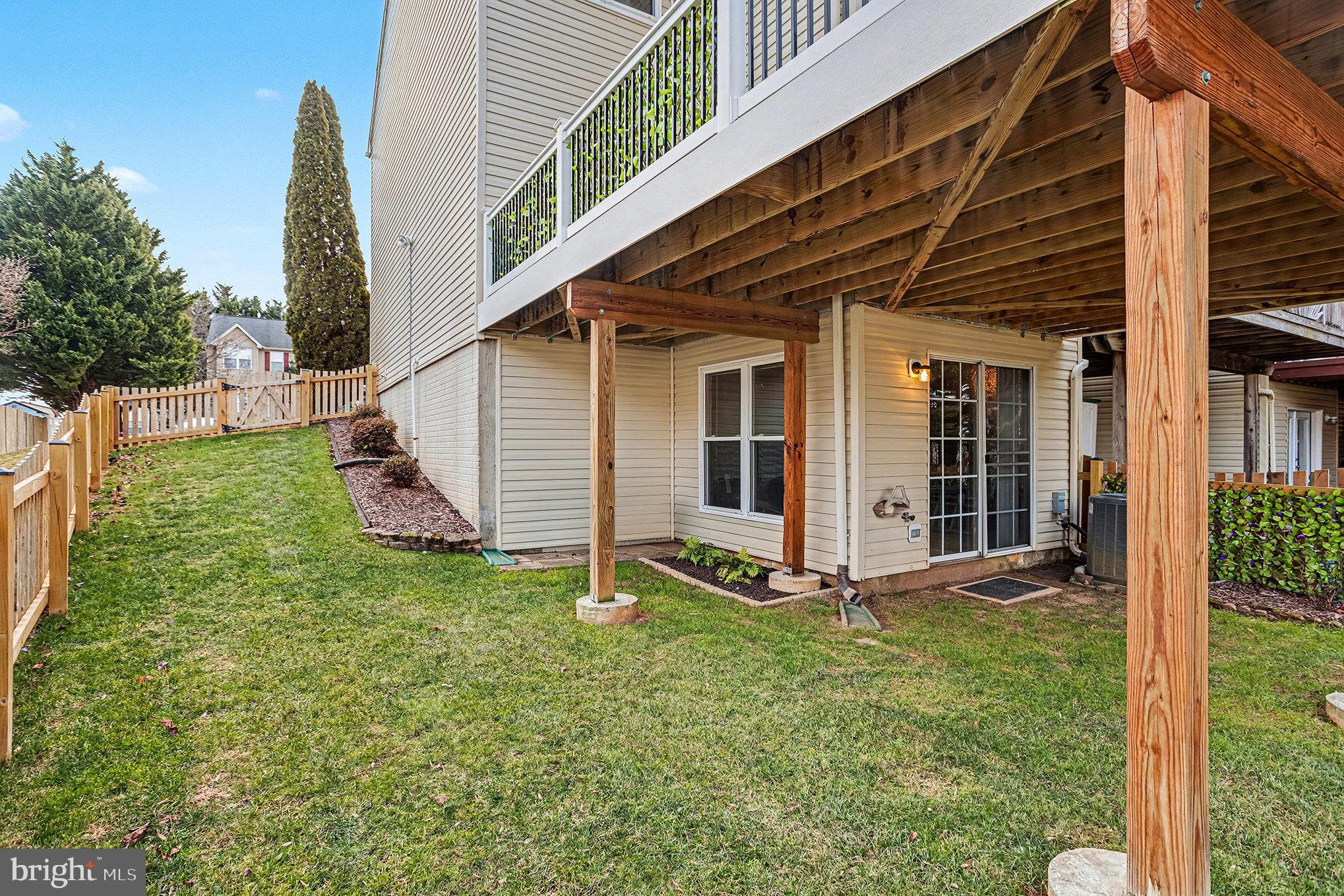 OAKHURST - Residential