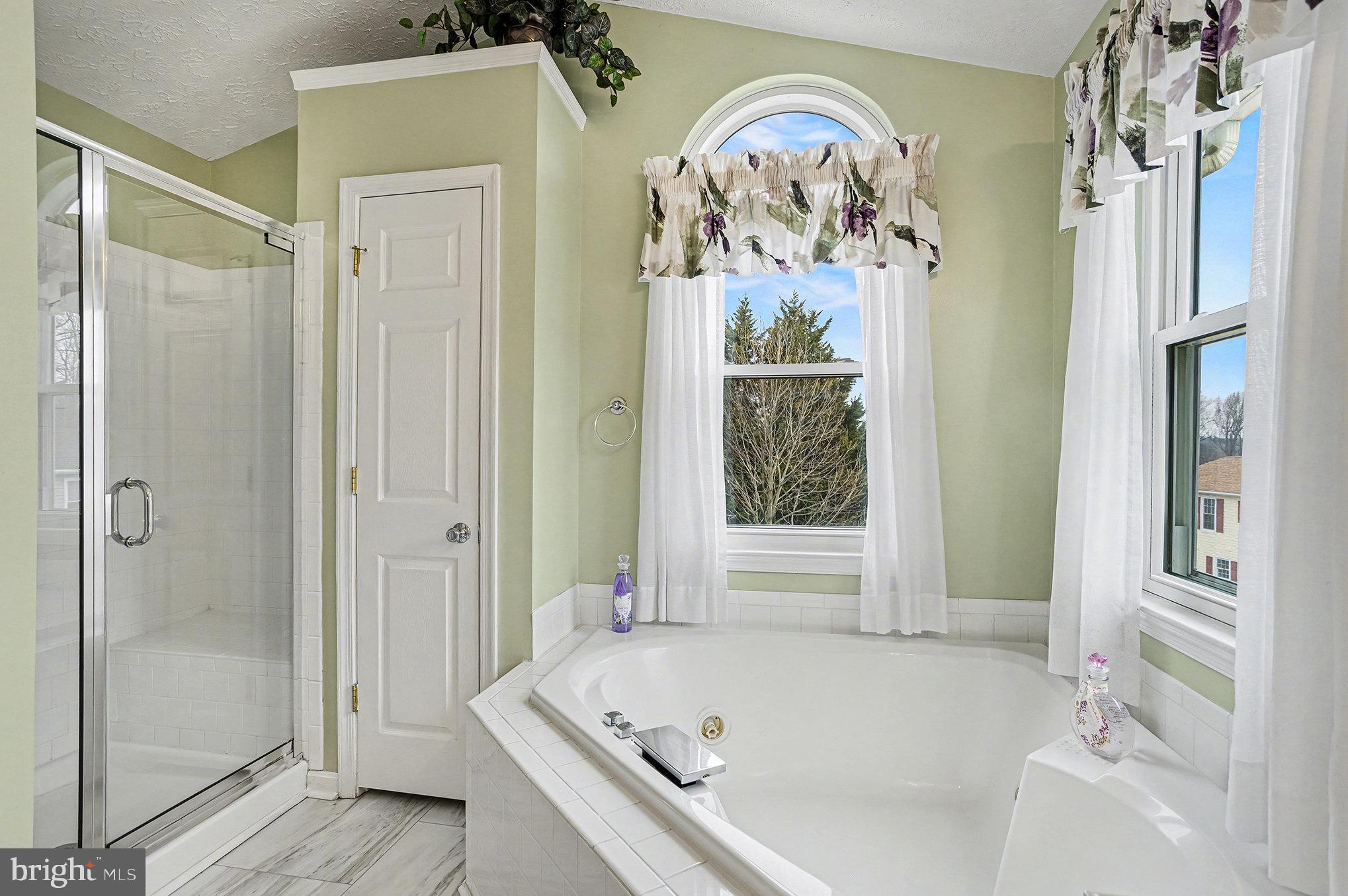 OAKHURST - Residential