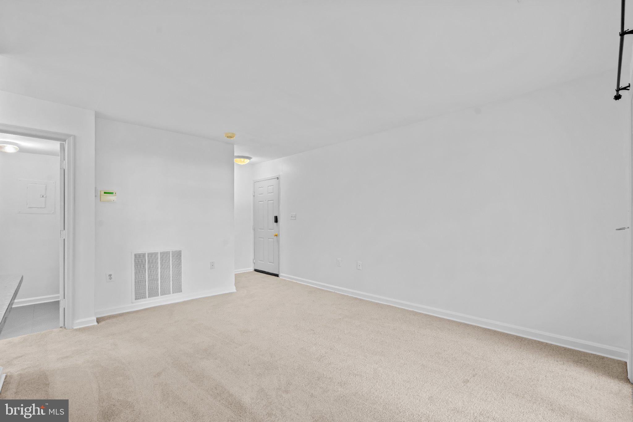 114 WESTWICK COURT 8