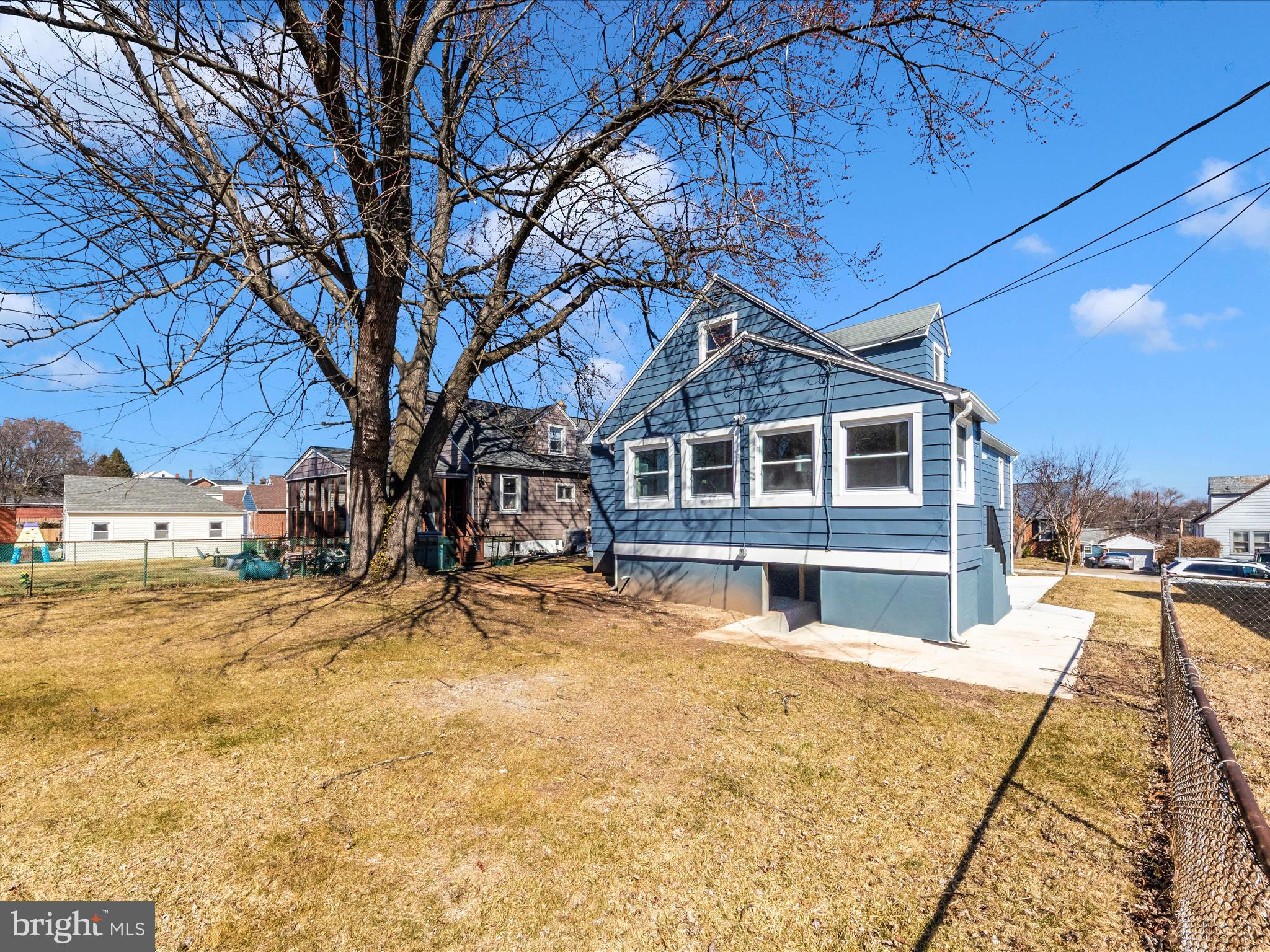 EDGEWOOD PARK - Residential